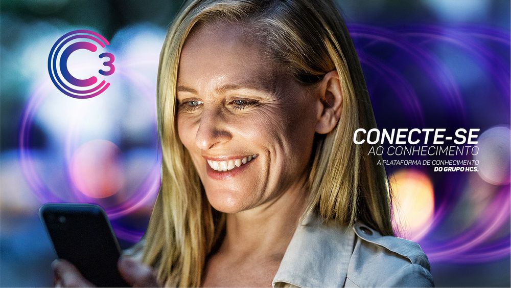C3 banner with a smiling blonde woman and the line Conecte-se