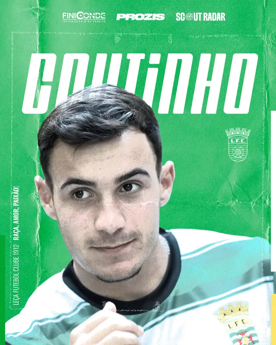 Player card for Coutinho on a green background